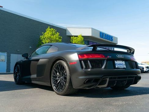 Used 2017 Audi R8 V10 plus image 30