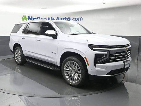 New 2026 Chevrolet Tahoe Premier w/ Sun And Tow Package AWD/4WD image 2