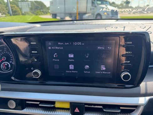 Used 2022 Kia K5 LXS FWD image 27