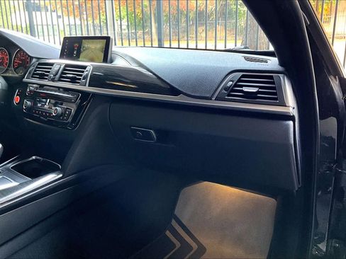 Used 2019 BMW 430i Coupe image 18