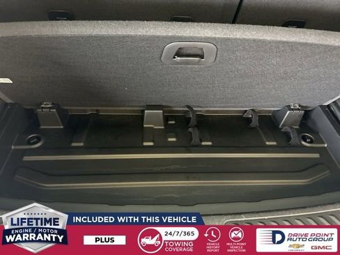 Used 2022 GMC Yukon SLT w/ SLT Luxury Package image 37