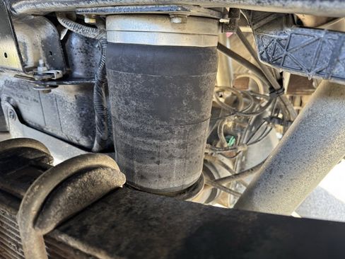 Used 2017 Ford F250 Platinum w/ Platinum Ultimate Package image 5