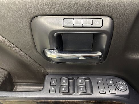 Used 2015 GMC Sierra 2500 Denali image 15