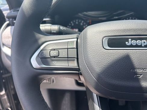 New 2024 Jeep Compass Latitude w/ Sun and Sound Group image 24