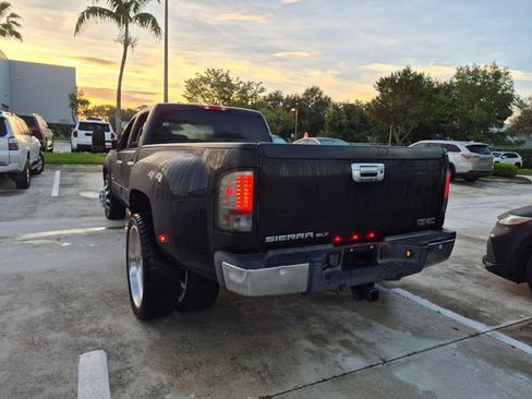 Used 2008 GMC Sierra 3500 SLT AWD/4WD image 7