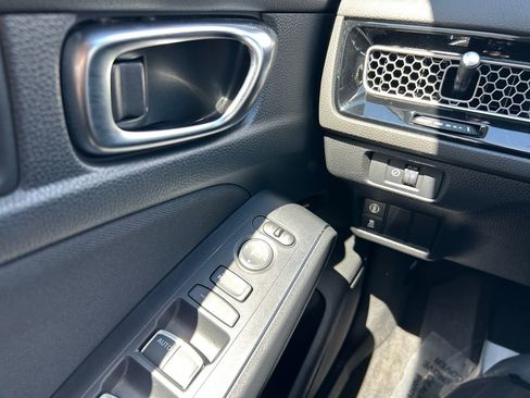 Certified 2024 Honda Civic LX image 26