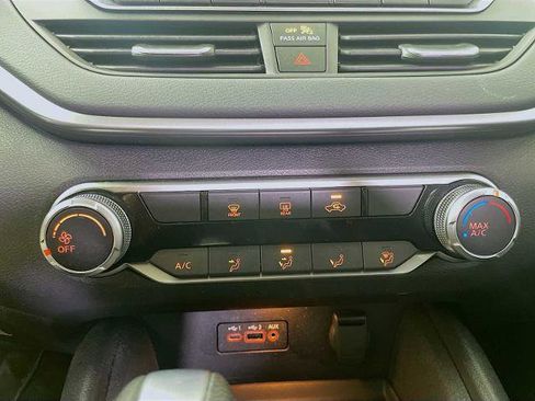 Certified 2019 Nissan Altima 2.5 S image 13