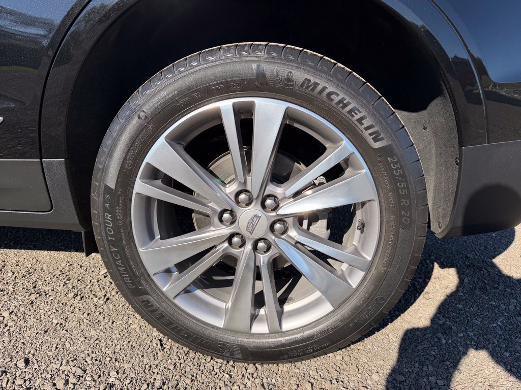Used 2022 Cadillac XT5 Premium Luxury AWD/4WD image 14