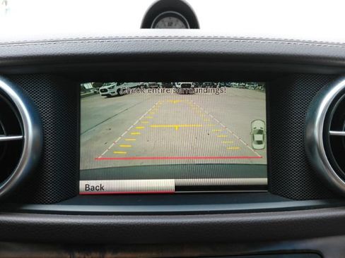 Used 2015 Mercedes-Benz SL 550 image 12