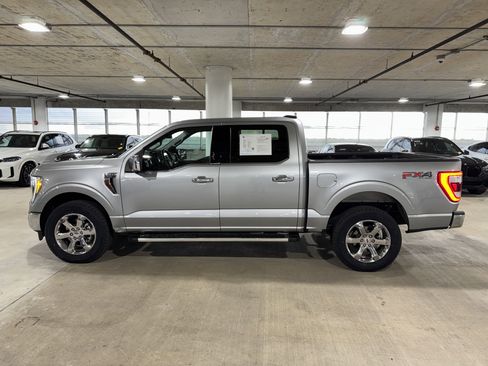 Used 2023 Ford F150 Lariat w/ Trailer Tow Package image 5