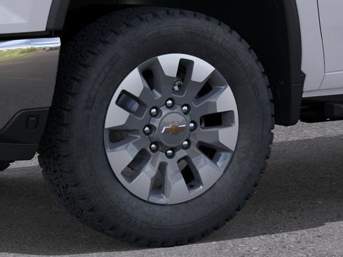 New 2026 Chevrolet Silverado 2500 LT AWD/4WD image 9
