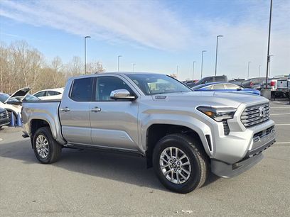 Used 2025 Toyota Tacoma Limited