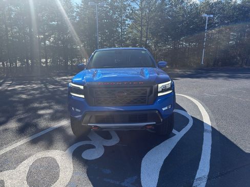 Used 2024 Nissan Frontier PRO-4X w/ Technology Package image 2