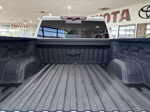 Used 2022 Chevrolet Silverado 1500 LTZ w/ LTZ Premium Package AWD/4WD image 24