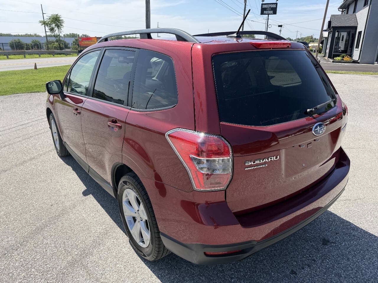 Used 2015 Subaru Forester 2.5i Premium AWD/4WD image 7
