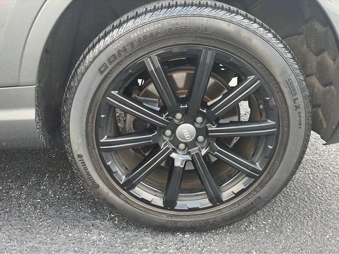 Used 2018 Audi Q7 3.0T Prestige w/ Prestige Package AWD/4WD image 21