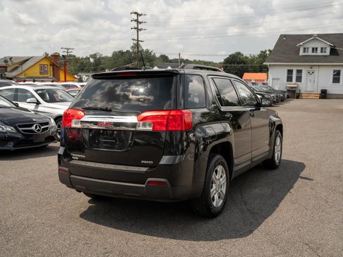 Used 2015 GMC Terrain SLE w/ Convenience Package AWD/4WD image 3