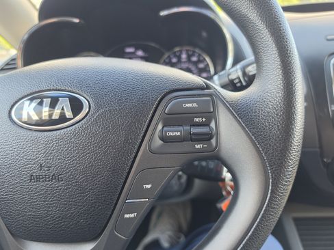 Used 2014 Kia Forte LX w/ Popular Package FWD image 18
