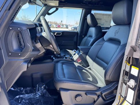 New 2026 Ford Bronco Badlands AWD/4WD image 4