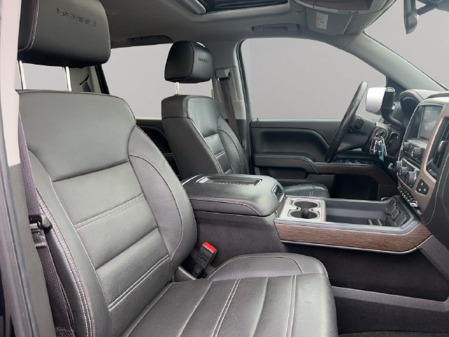 Used 2017 GMC Sierra 1500 Denali w/ Denali Ultimate Package AWD/4WD image 24