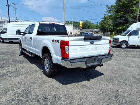 Used 2022 Ford F250 XL w/ Power Equipment Group AWD/4WD image 7