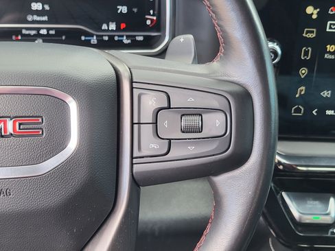 Used 2023 GMC Sierra 1500 AT4X image 16