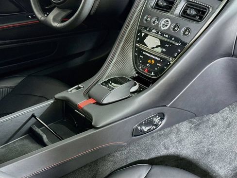 Used 2023 Aston Martin DBS Coupe RWD image 19