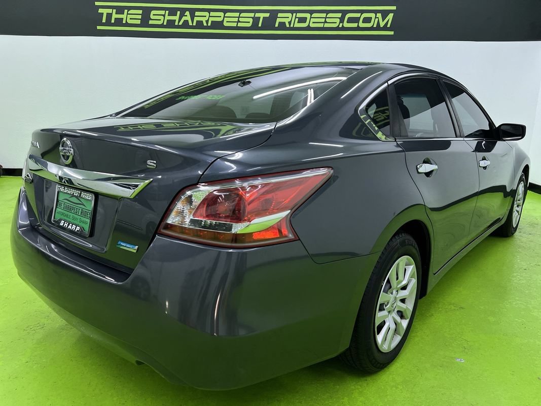 Used 2013 Nissan Altima 2.5 S FWD image 10