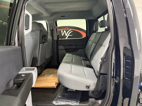 New 2026 Ford F450 XL w/ XL Chrome Package image 14
