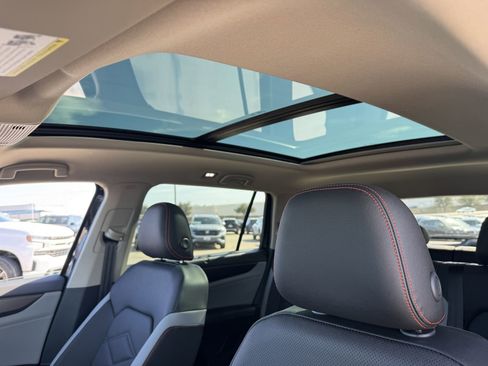 New 2026 Volkswagen Atlas Peak Edition AWD/4WD image 27