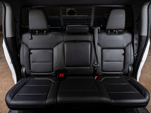 Used 2019 Chevrolet Silverado 1500 LTZ w/ LTZ Premium Package image 31