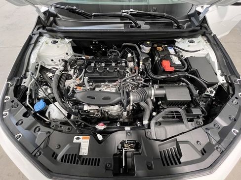 Used 2024 Honda Accord EX image 27