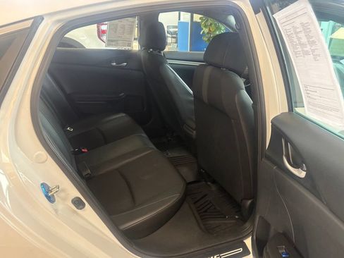 Used 2019 Honda Civic Sport image 27