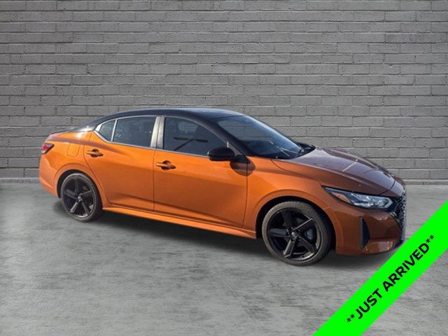 Certified 2024 Nissan Sentra SR FWD image 1