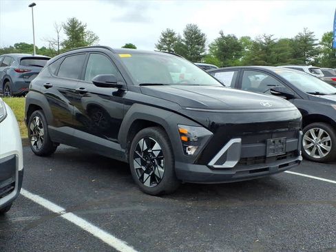 Used 2024 Hyundai Kona SEL FWD image 11