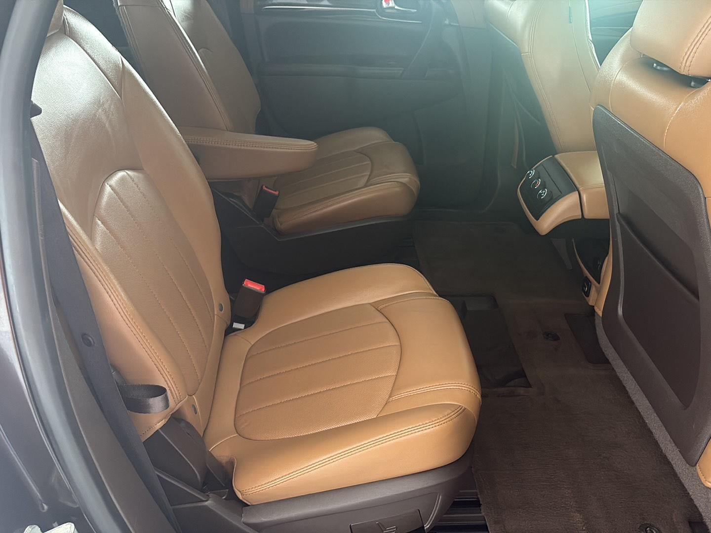 Used 2017 Buick Enclave Leather AWD/4WD image 11