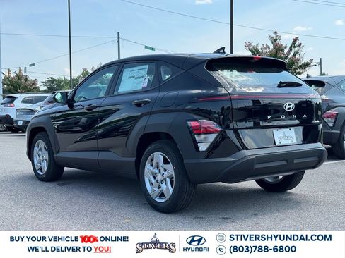 New 2026 Hyundai Kona SE FWD image 11