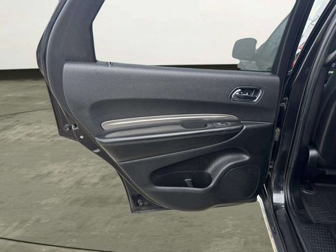 Used 2015 Dodge Durango SXT image 12