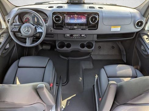 New 2026 Mercedes-Benz Sprinter 2500 image 14