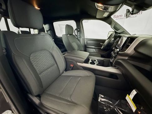 New 2026 RAM 1500 Express AWD/4WD image 25