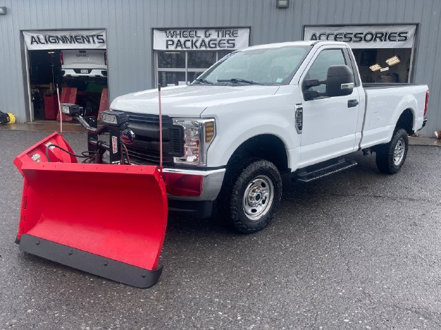 Used 2018 Ford F250 XL w/ Power Equipment Group AWD/4WD image 3