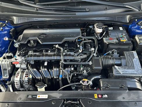 Used 2023 Hyundai Elantra SEL image 27