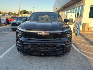 New 2025 Chevrolet Silverado EV RST video 2