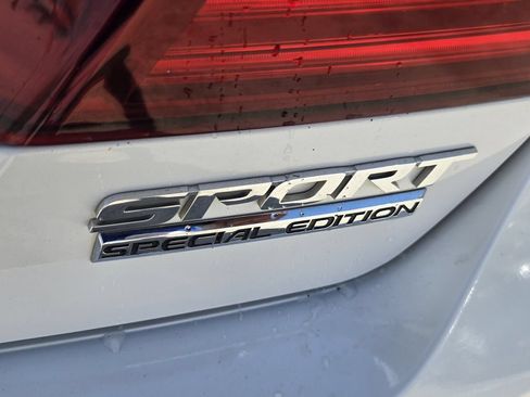 Used 2017 Honda Accord Sport Special Edition image 14