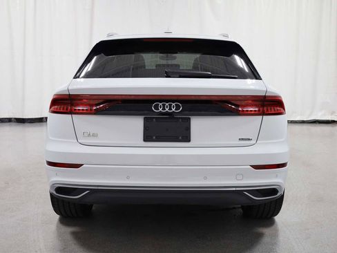 Used 2023 Audi Q8 Premium w/ Convenience Package AWD/4WD image 7