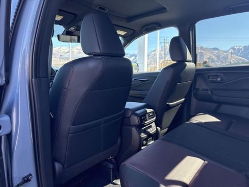New 2026 Honda Ridgeline Black Edition image 23