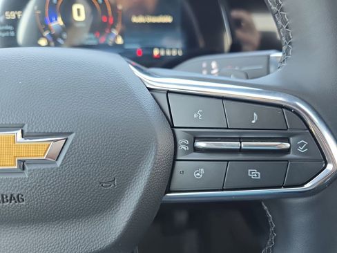 New 2026 Chevrolet Equinox LT w/ Convenience Package II FWD image 18