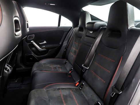 Used 2023 Mercedes-Benz CLA 250 image 9