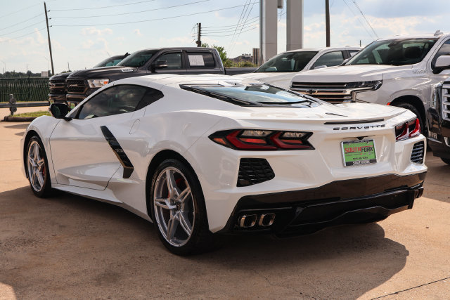 Used 2023 Chevrolet Corvette Stingray Preferred Cpe w/ 2LT RWD image 4