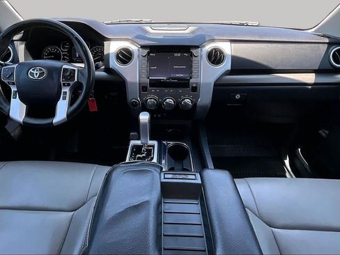 Used 2020 Toyota Tundra SR5 w/ SR5 Leather Package AWD/4WD image 15